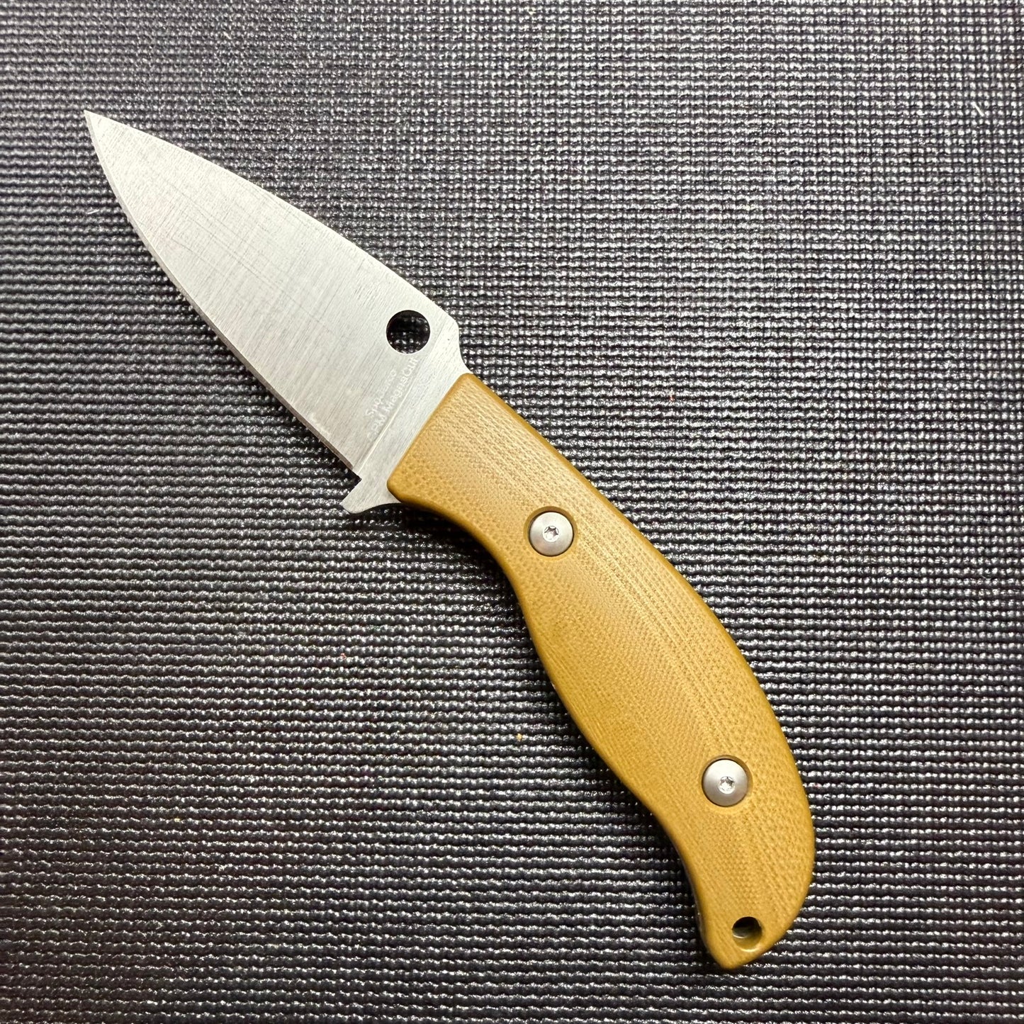 Coyote Brown G10